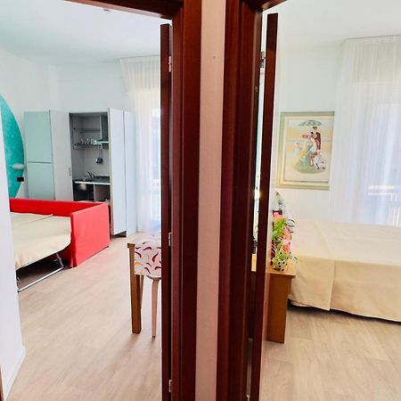בלריה-איגאה מרינה Residence & Suites מראה חיצוני תמונה