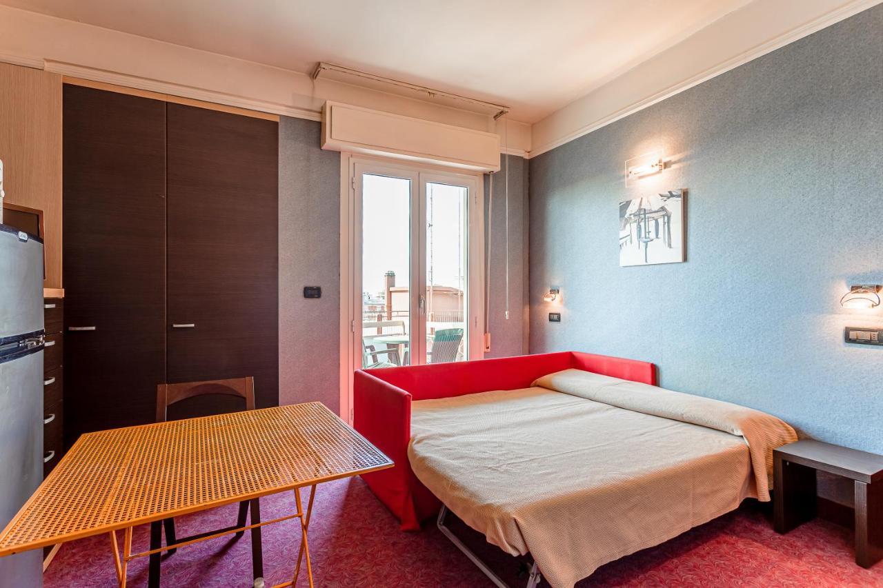 בלריה-איגאה מרינה Residence & Suites מראה חיצוני תמונה