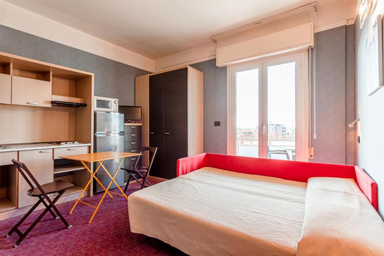 בלריה-איגאה מרינה Residence & Suites מראה חיצוני תמונה