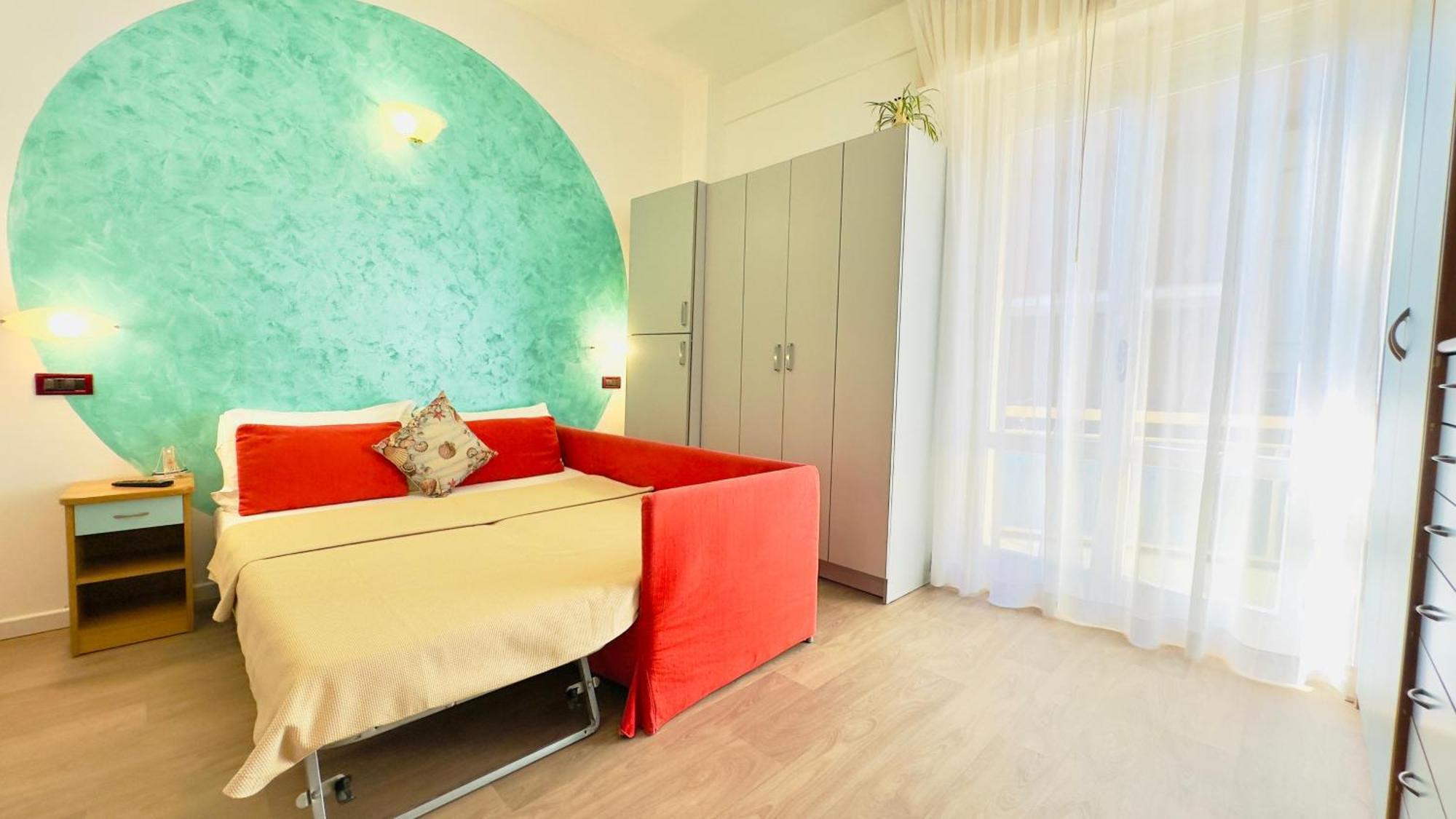 בלריה-איגאה מרינה Residence & Suites מראה חיצוני תמונה
